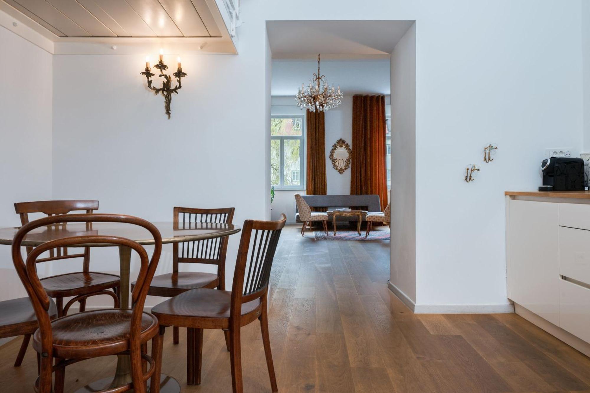 Tromostovje Apartments Ljubljana Eksteriør billede