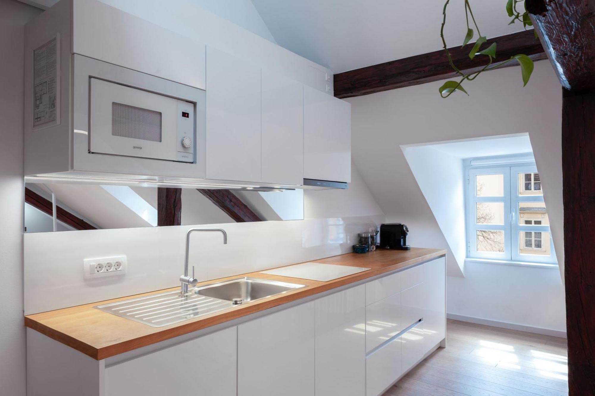 Tromostovje Apartments Ljubljana Eksteriør billede